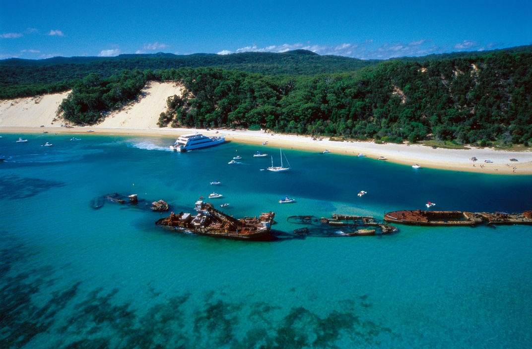 Sneeky Mid-Weeky - Tangalooma Wrecks Scenic