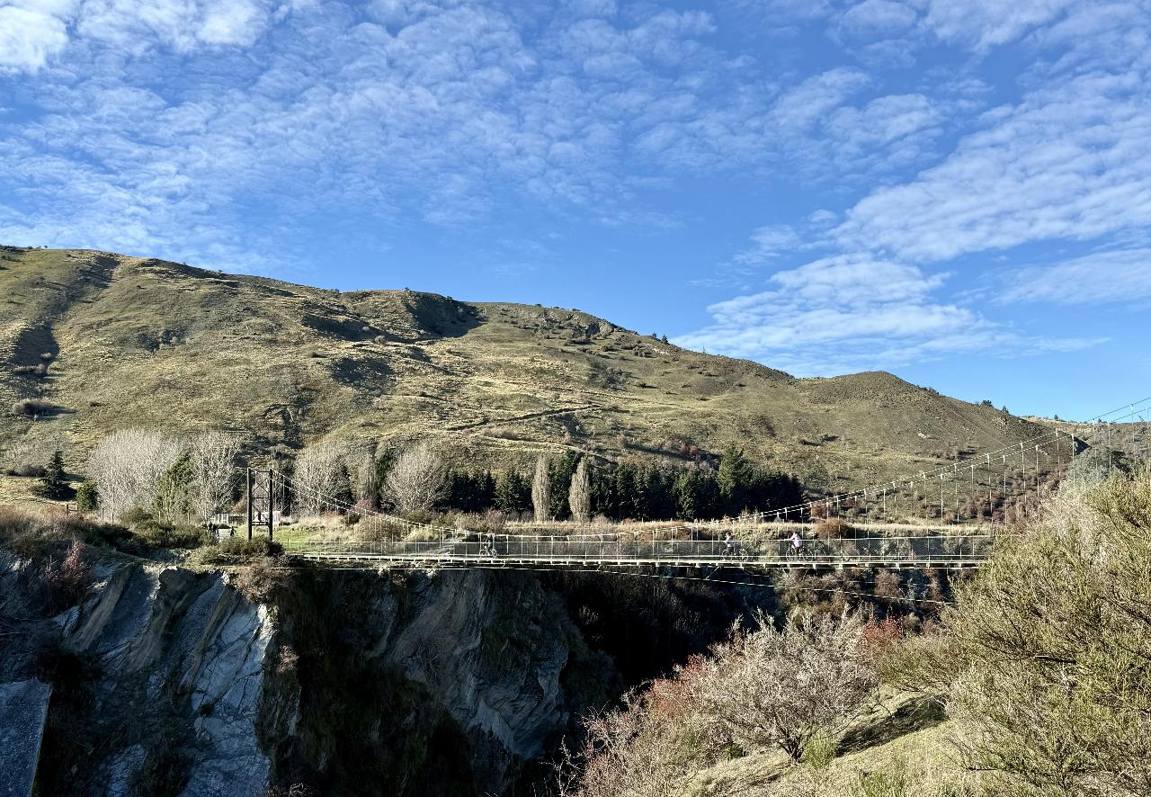 Kiwi Journeys New Zealand: From Arrowtown: Taste of Gibbston by eBike — Central Otago - Photo 3