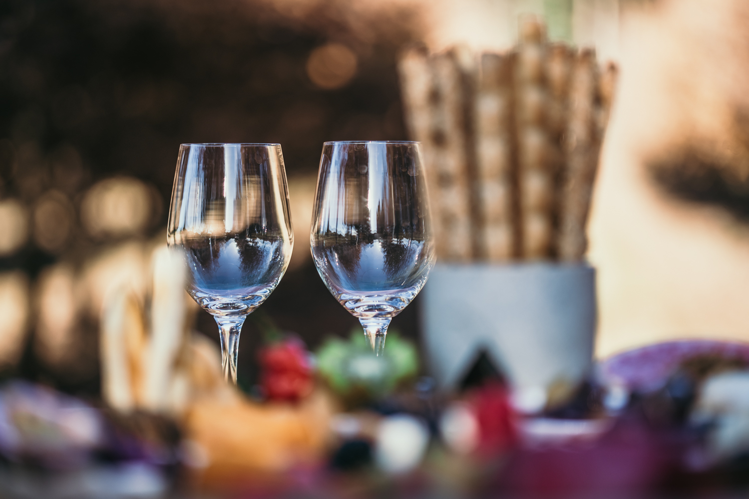 Private group truffle hunt with TasTruffles