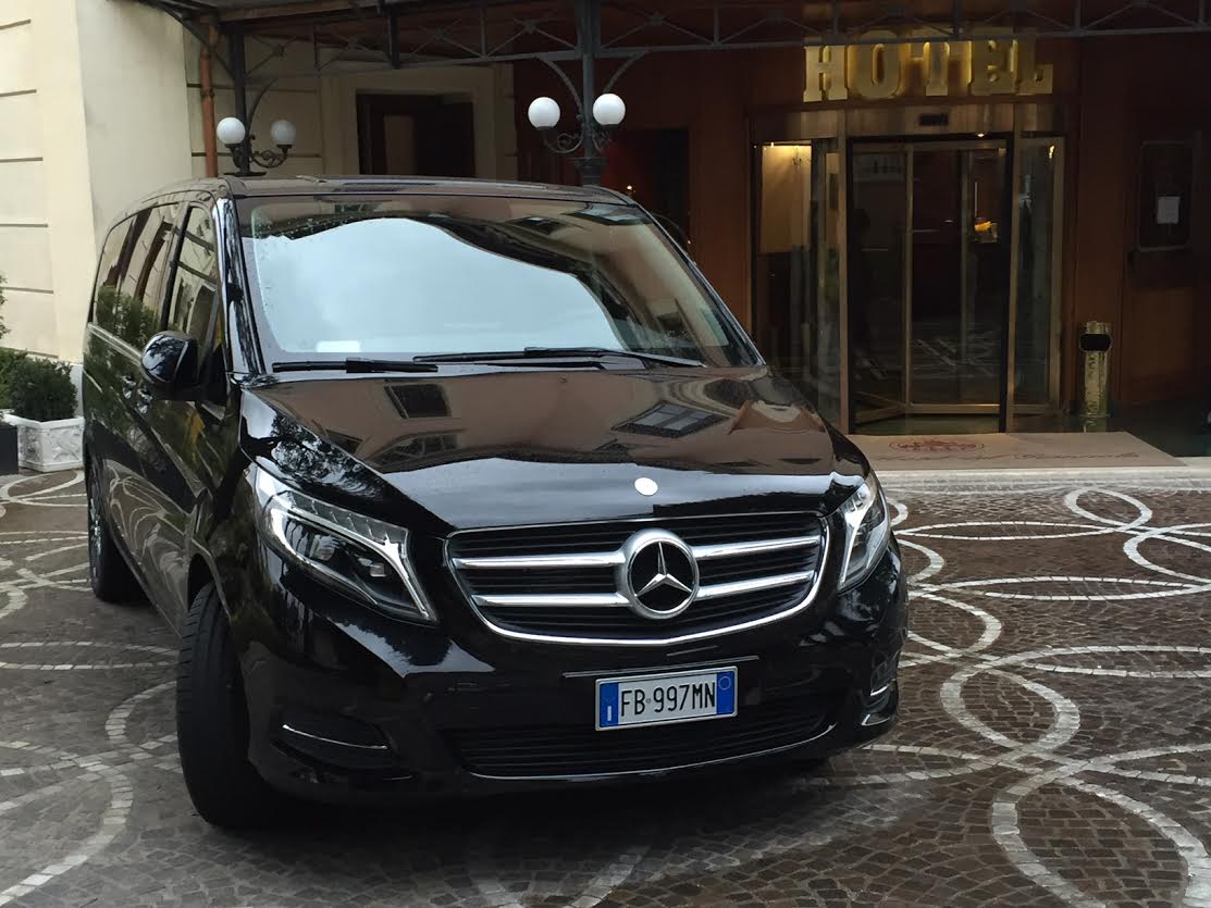 Private Transfer --From Fiumicino Airport To Rome City Center