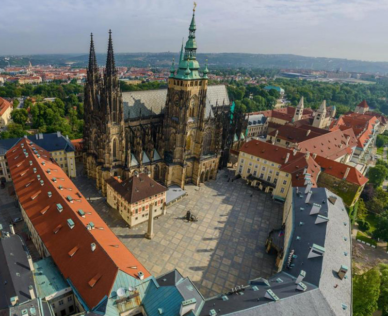 Prague Castle Small Group Tour - 3 hrs