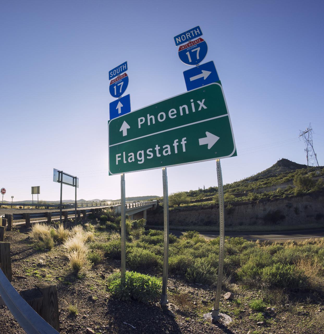 Luxury Black Car - Phoenix to Flagstaff