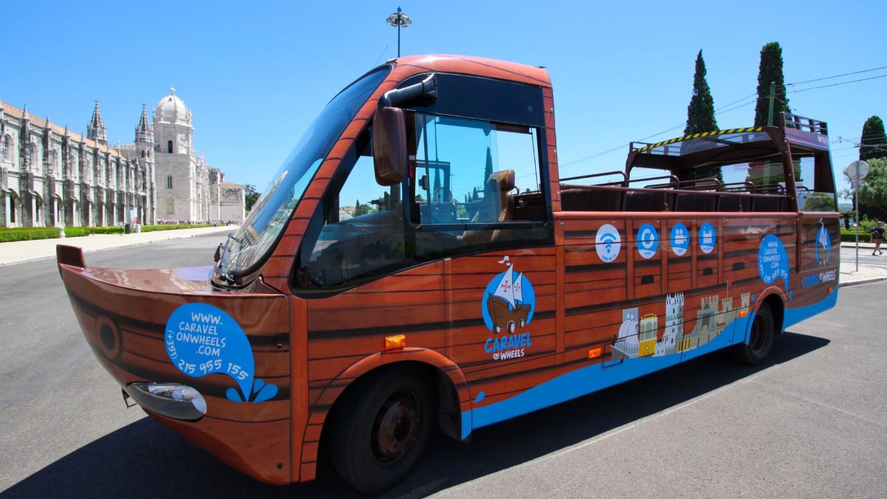 Best of Lisbon Shore Excursion: History on the Caravel Bus | 2hrs
