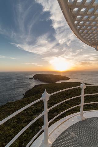 Cape Bruny Lighthouse Sunset Tour – Bruny Island Tasmania Australia