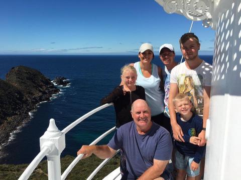 Cape Bruny Lighthouse Tour – Bruny Island Tasmania Australia