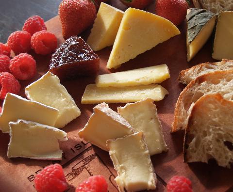 Gift Voucher - Bruny Island Safaris Food, Sightseeing and Lighthouse Tour
