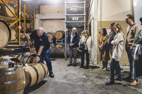 Distillery Tours Tasmania – Private Guided Tours departing from Hobart, includes Lunch and Mega Tastings Tasmania Australia