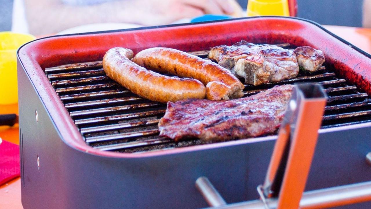 Z*ARCHIVED* 2 Hour SelfDrive BBQ Boat Hire for 2 people MANDURAH