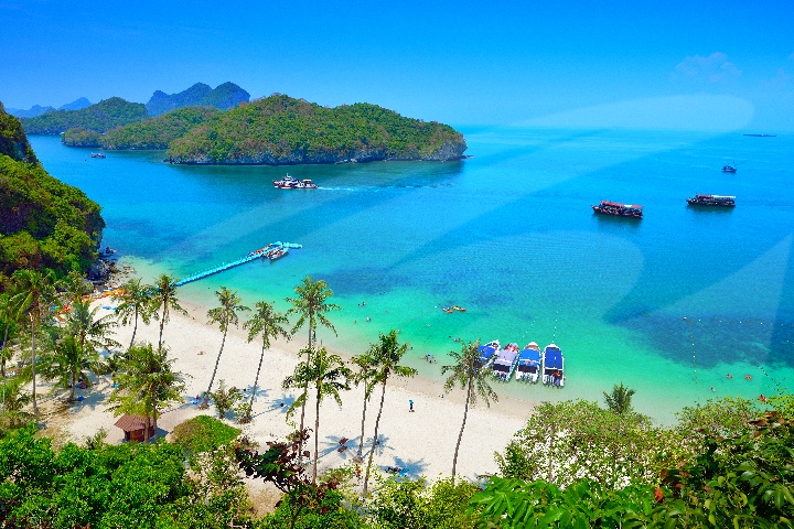 Ang Thong Adventure Snorkeling & Sightseeing by Speedboat 