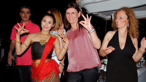 Bangkok River by Night Dinner Cruise with Entertainment - Ticket Only