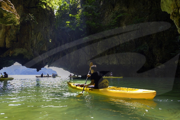 Hong Island & Cave & Canoe with Lunch