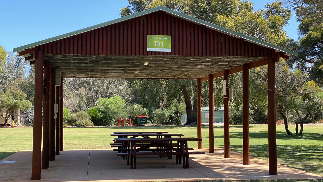 picnic-shelter-d1-whiteman-park-reservations