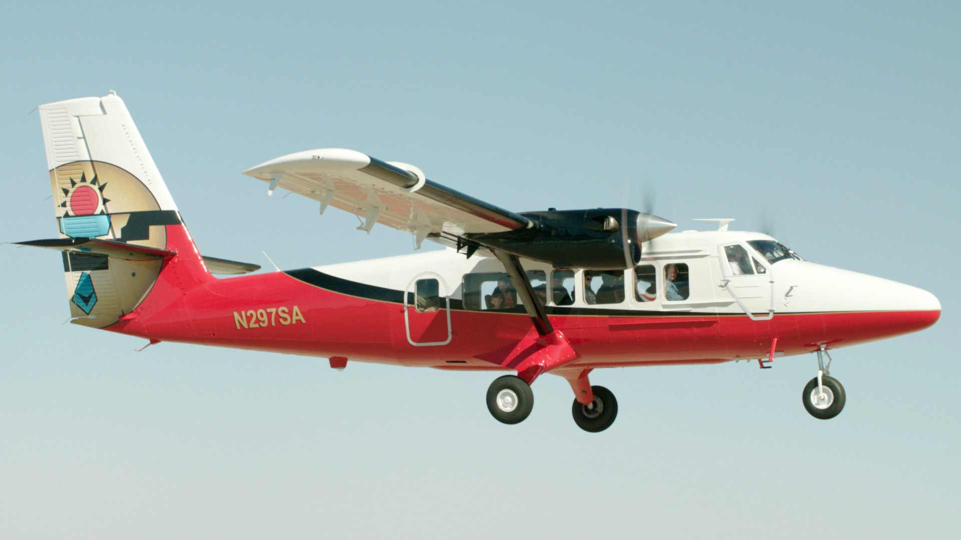 1-Day Helicopter Tour of Grand Voyager Rim to River