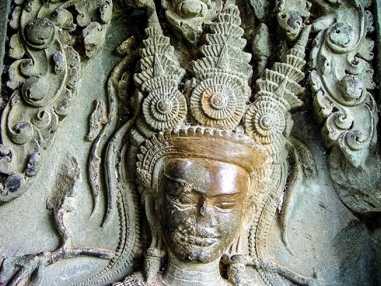 Group Journeys : Angkor & Vietnam Discovery