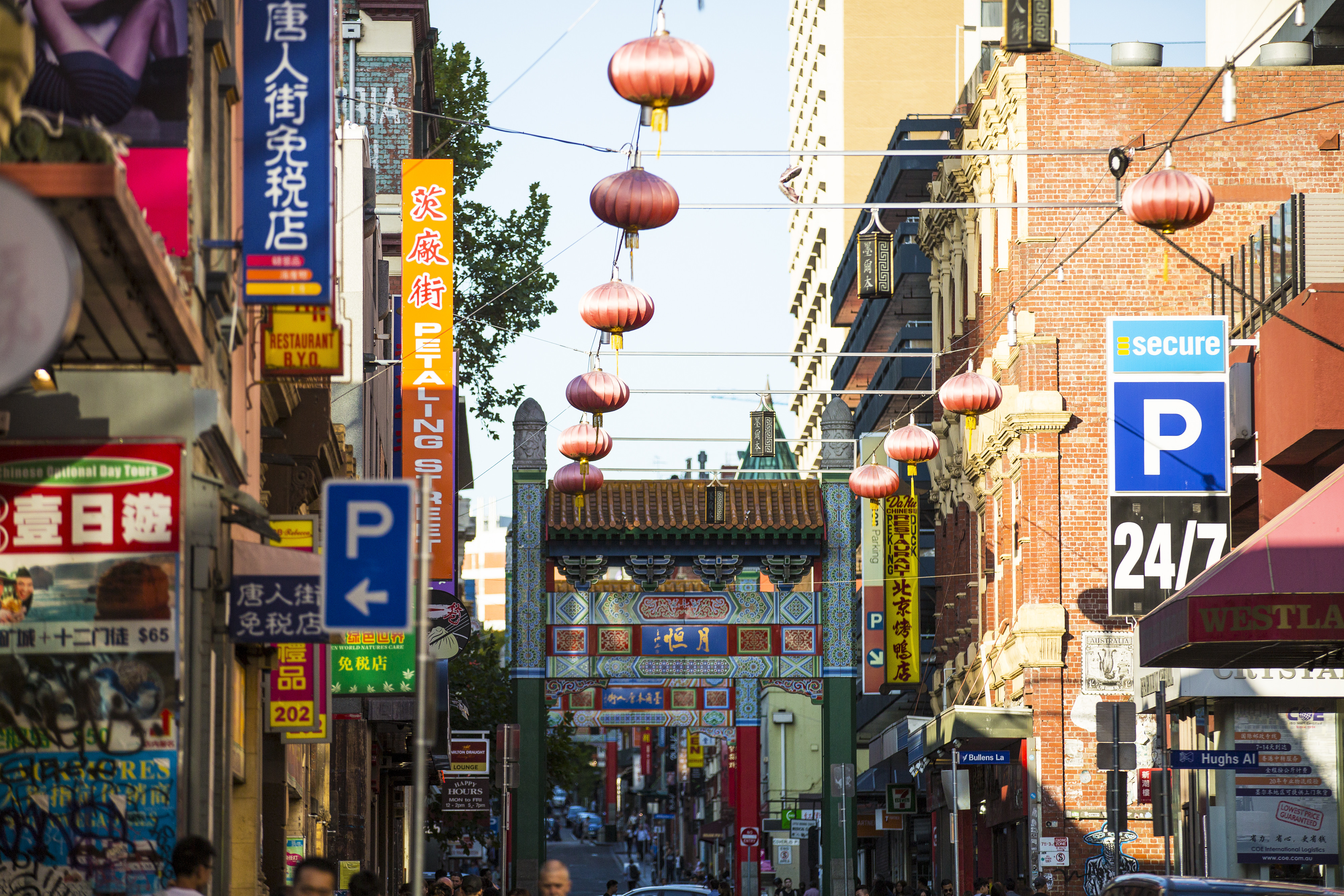 Footsteps Through Time: Melbourne's History Walk