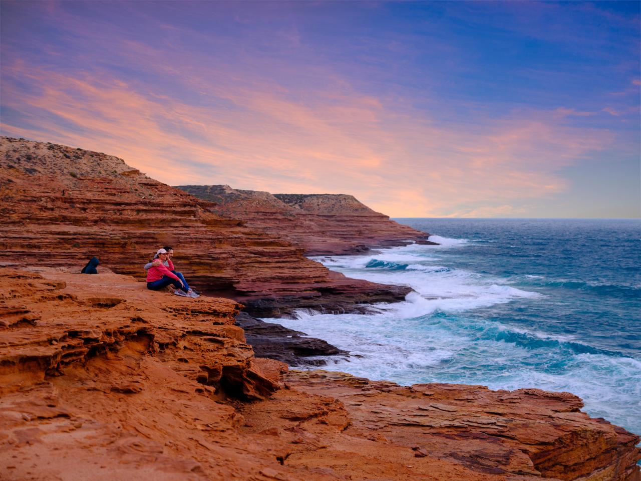 Pinnacles, Kalbarri, Shark Bay Monkey Mia Four Day Tour Luxury Outback Tours Reservations