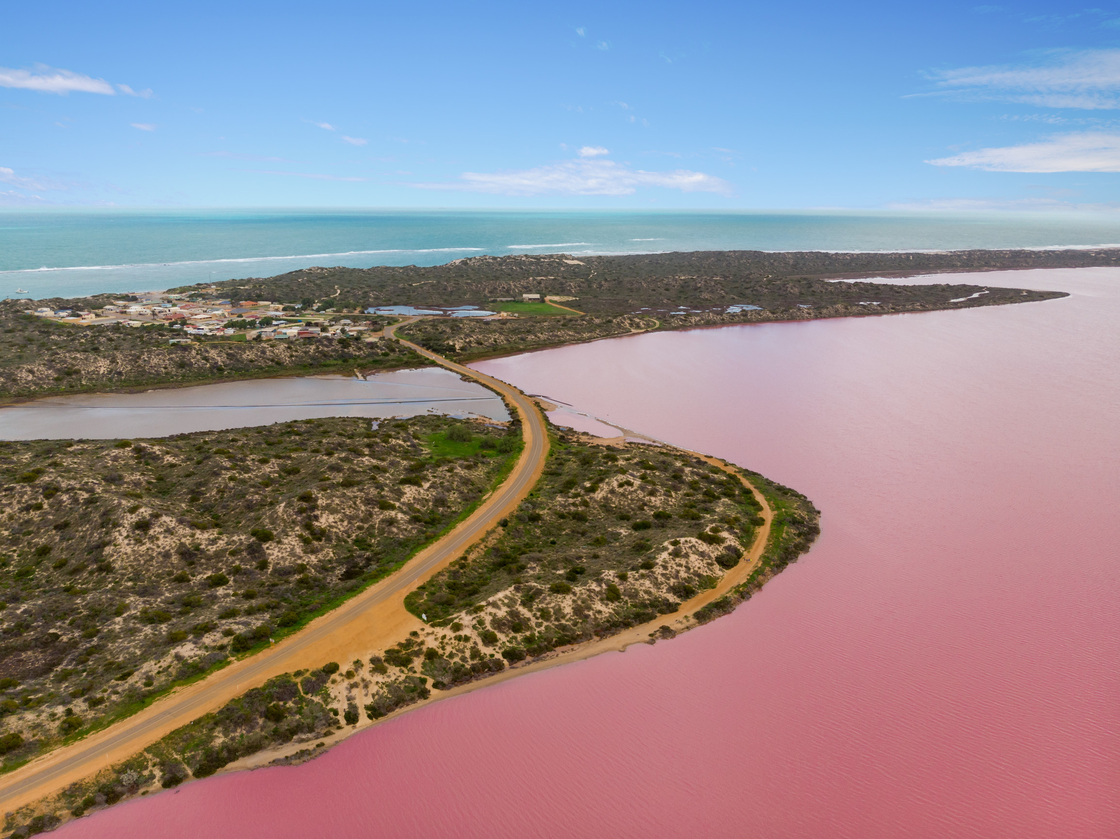 Pinnacles, Kalbarri, Monkey Mia, Shark Bay Four Day Tour