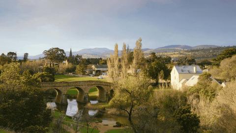 RICHMOND VILLAGE SHUTTLE Tasmania Australia