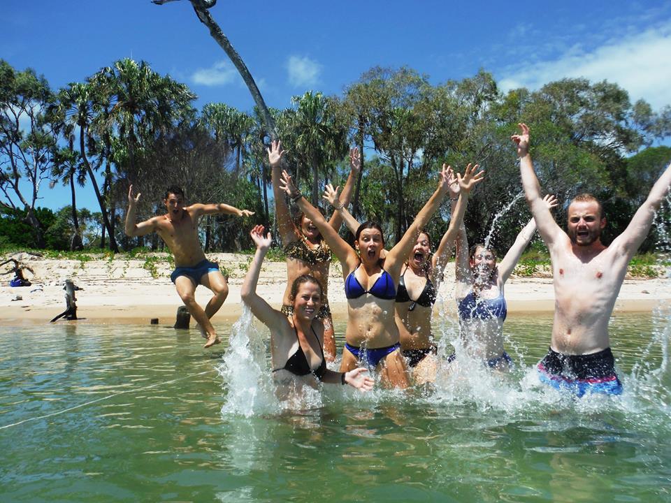 1770 CASTAWAY  3day/2nt Island Adventure Tour