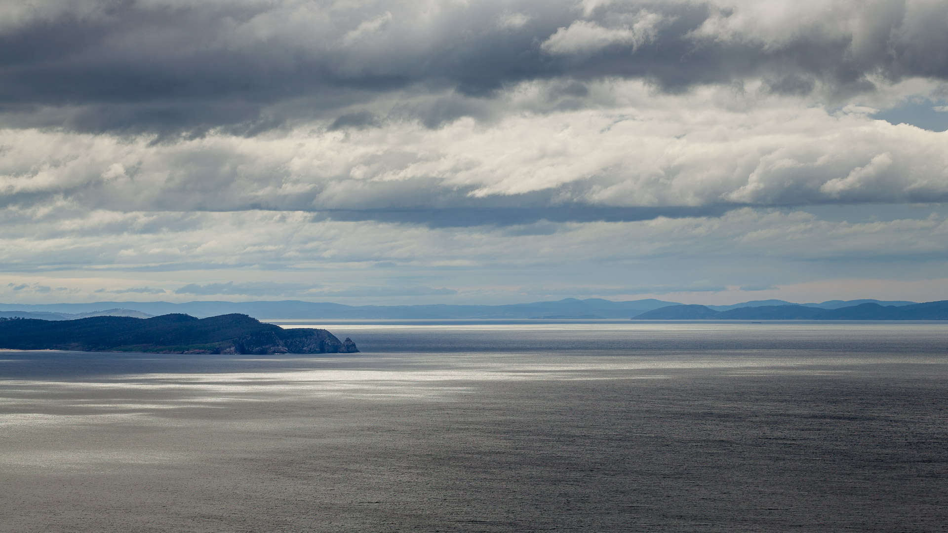 Bruny Island - photo-oriented private day tour (CLASSIC)