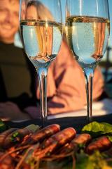 Romantic Sunset Cruise with French Champagne & Gourmet picnic dinner (3 hours) (YACHT)