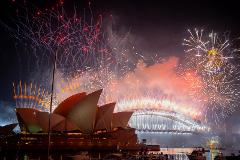New Years Eve 2026 onboard Champagne Sailing 1!
