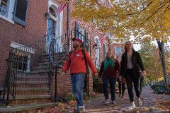 Historic Georgetown: History, Gossip, & Architecture Tour