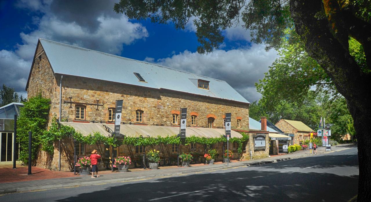Adelaide Hills & Hahndorf PRIVATE Tour for Cruise Ship Passengers