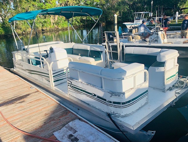 Bentley Pontoon Rental