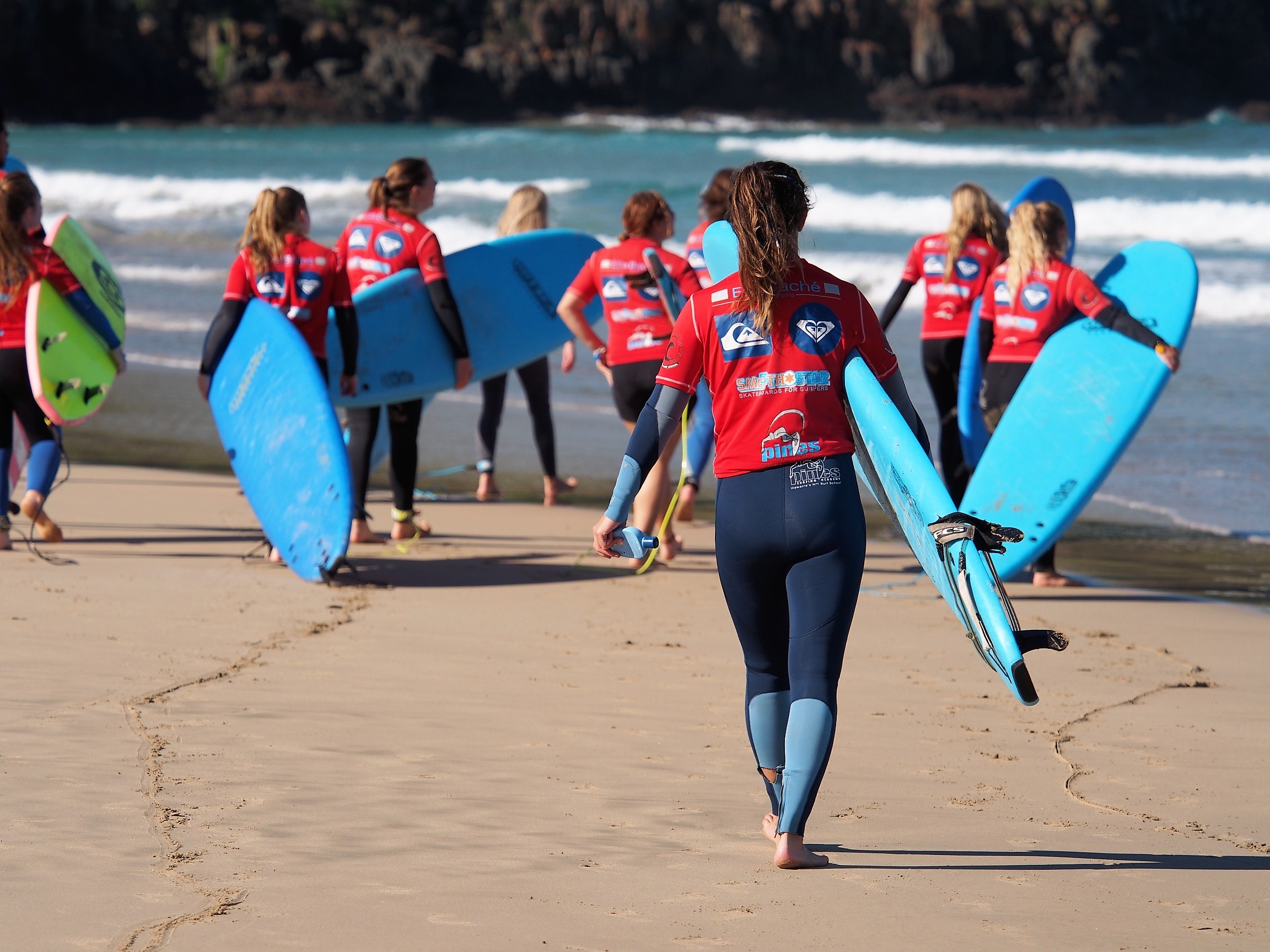 Sydney's Surf 'N' Dolphin Cruise Tour