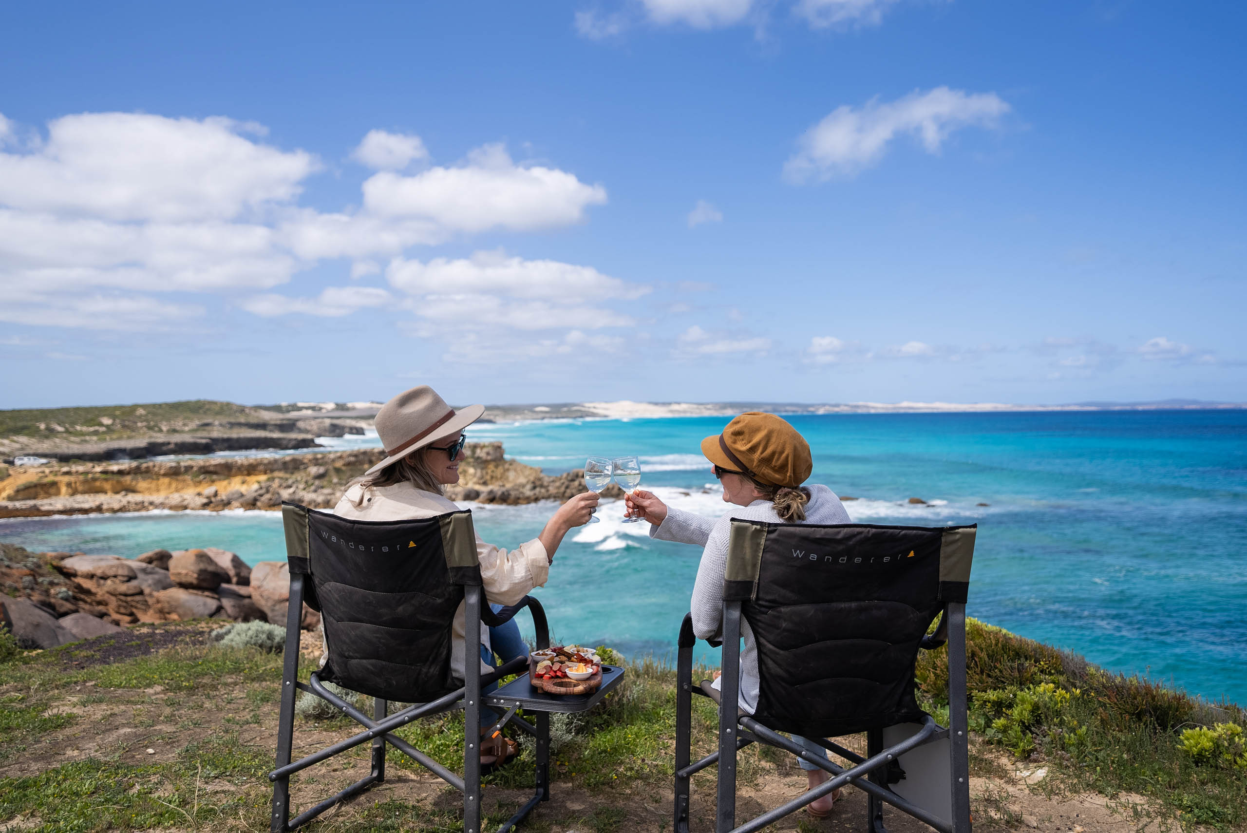 5-Day Eyre Peninsula Private Escape Tour from Adelaide: Port Lincoin and Coffin Bay