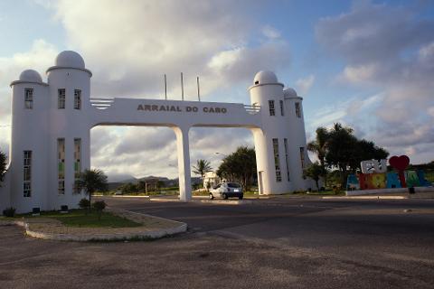 e250e626b94f42cbb164fd91b1de76cf13_P__rtico_Arraial_do_Cabo_1