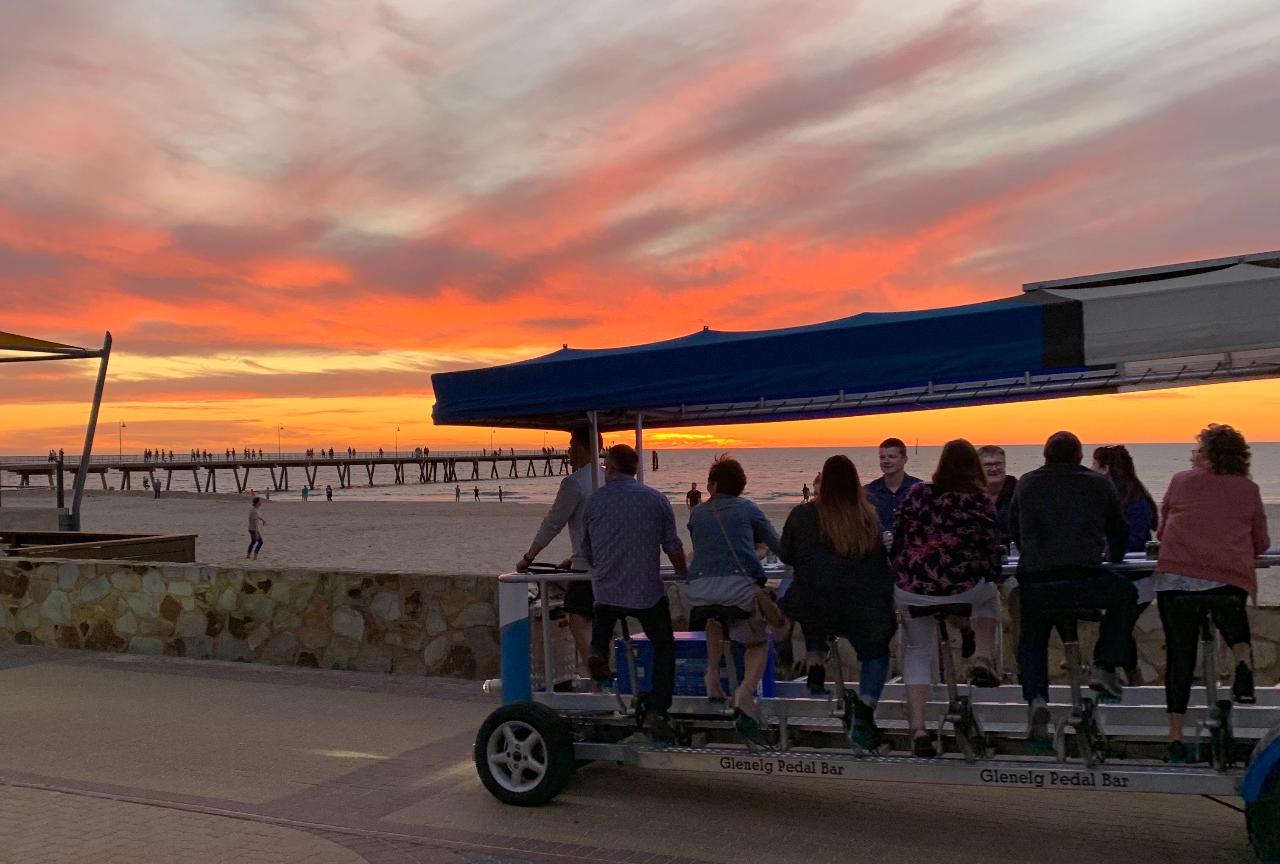 1.5 Hour Picturesque Sunset Private Tour (7pm Tues-Fri / 6pm Sat)