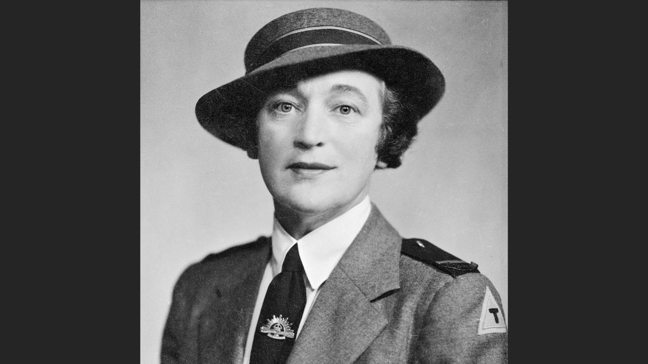 ''Magnificent, Untiring Service': Nursing in the 2nd AIF 1939–1945