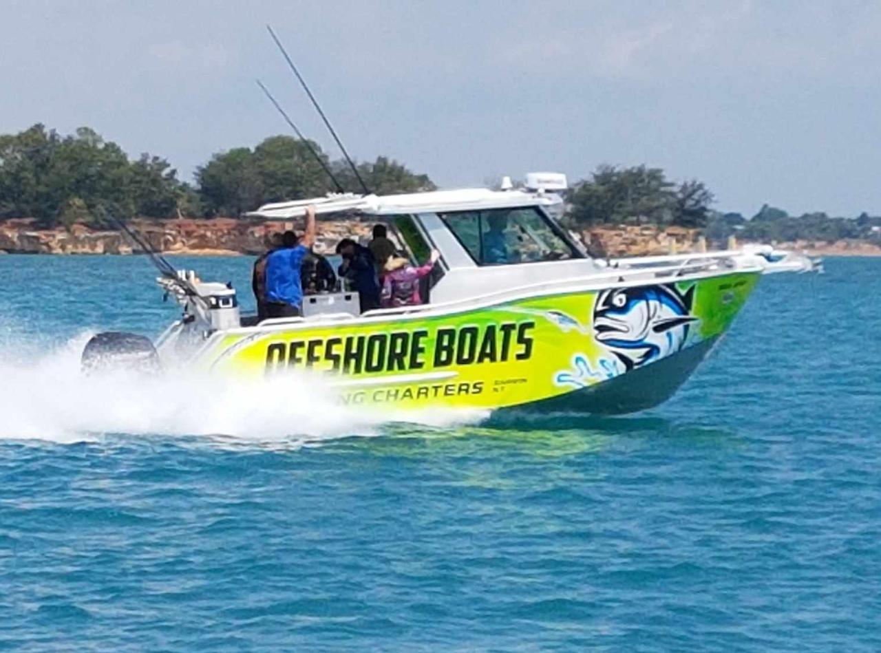 Private Full Day Reef & Sport Fishing Charter - Up to 6 guests - 'Sea Star' or 'Reel Work'