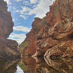 Larapinta Transfer from Alice Springs to Ellery Creek South