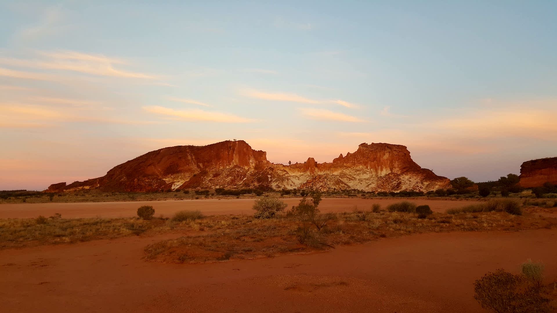 Rainbow Valley Sunset Half-Day 4WD Tour