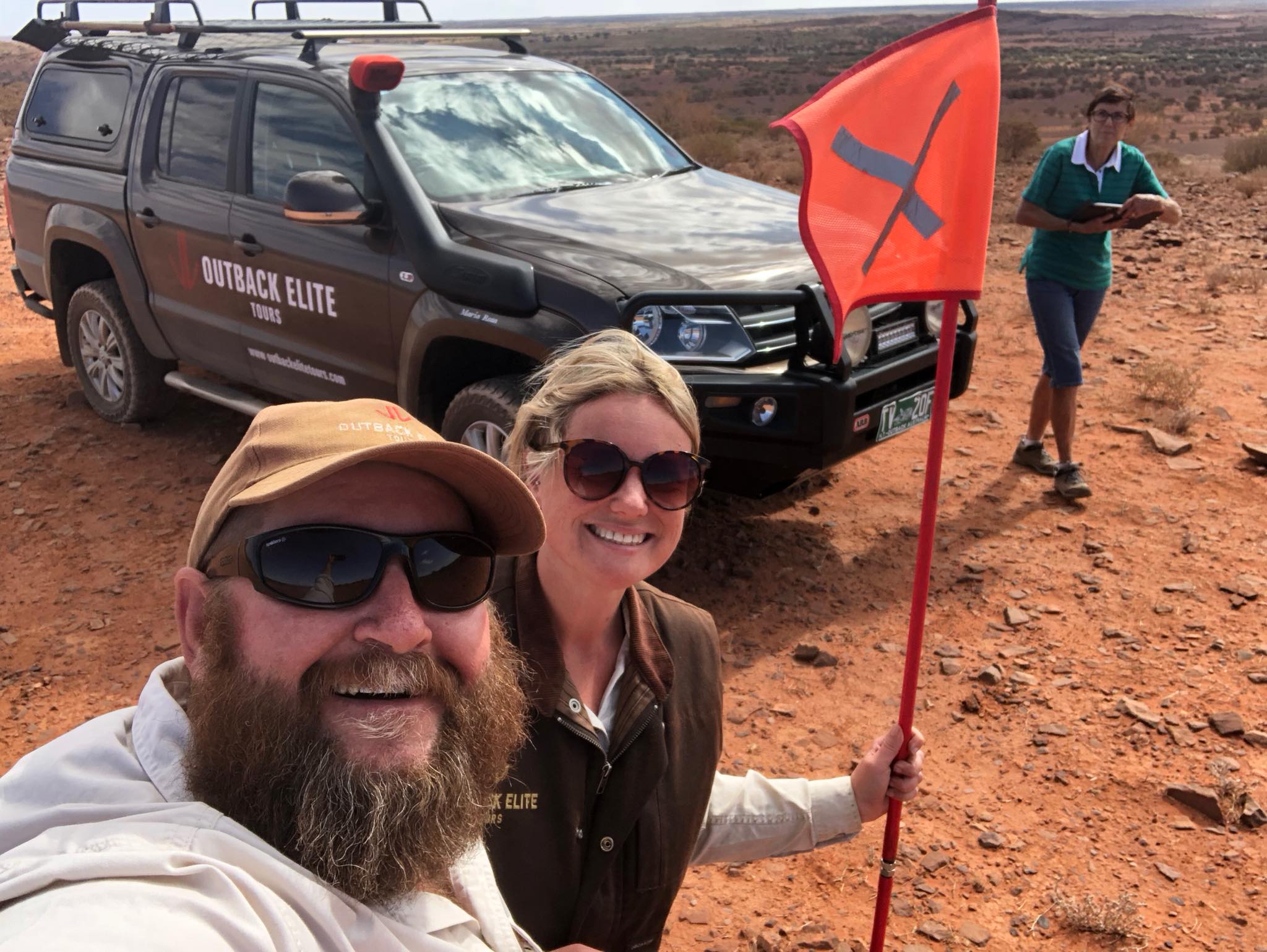 Chambers Pillar and Rainbow Valley 1 Day 4WD Tour