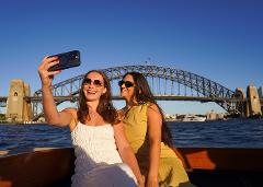Sydney Harbour Iconic Sunset Selfies Tour