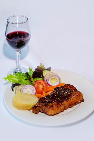 Lunch cruise Tasmania Australia