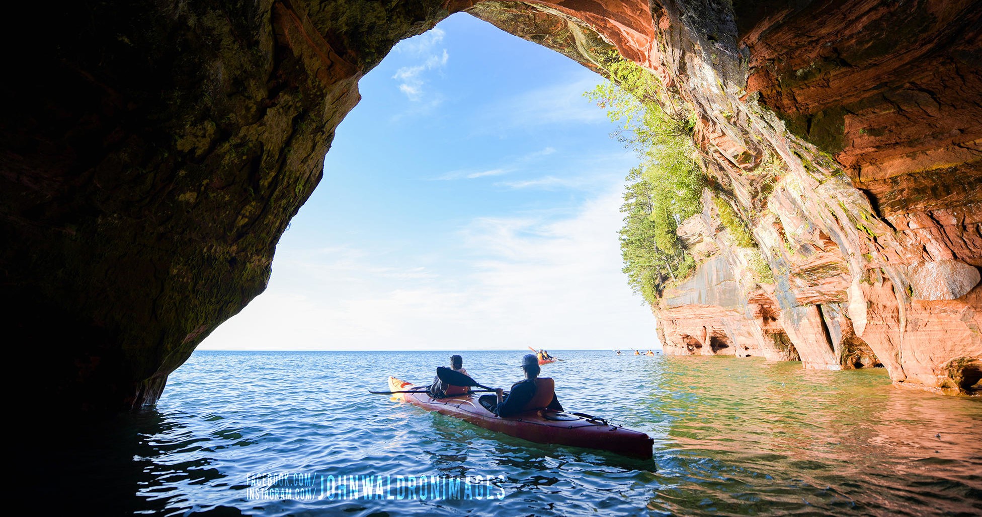sand island sea caves tour
