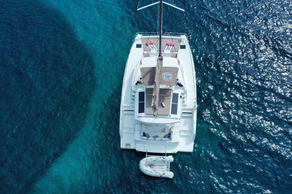 Private Luxury Catamaran Bali 43 ft 5 hours up to 20 PAX