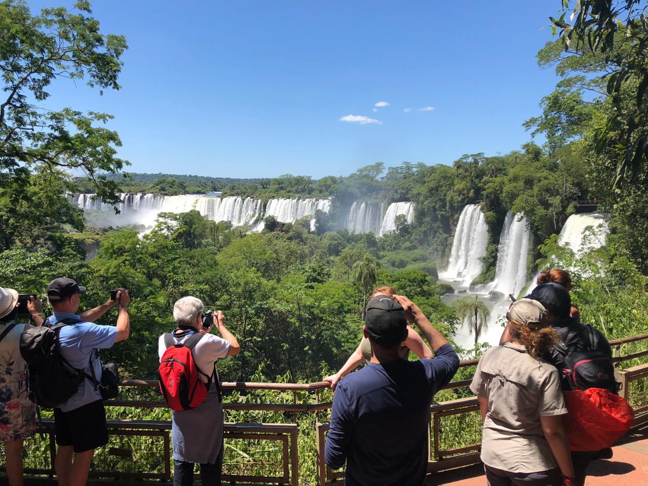 IGUAZU COMBO 4 - Arriving Foz do Iguaçu | Staying in Puerto Iguazu | Brazilian + Argentine Side of Falls | Departing Puerto Iguazu