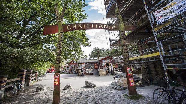 English Christiania Tour with guide from Christiania