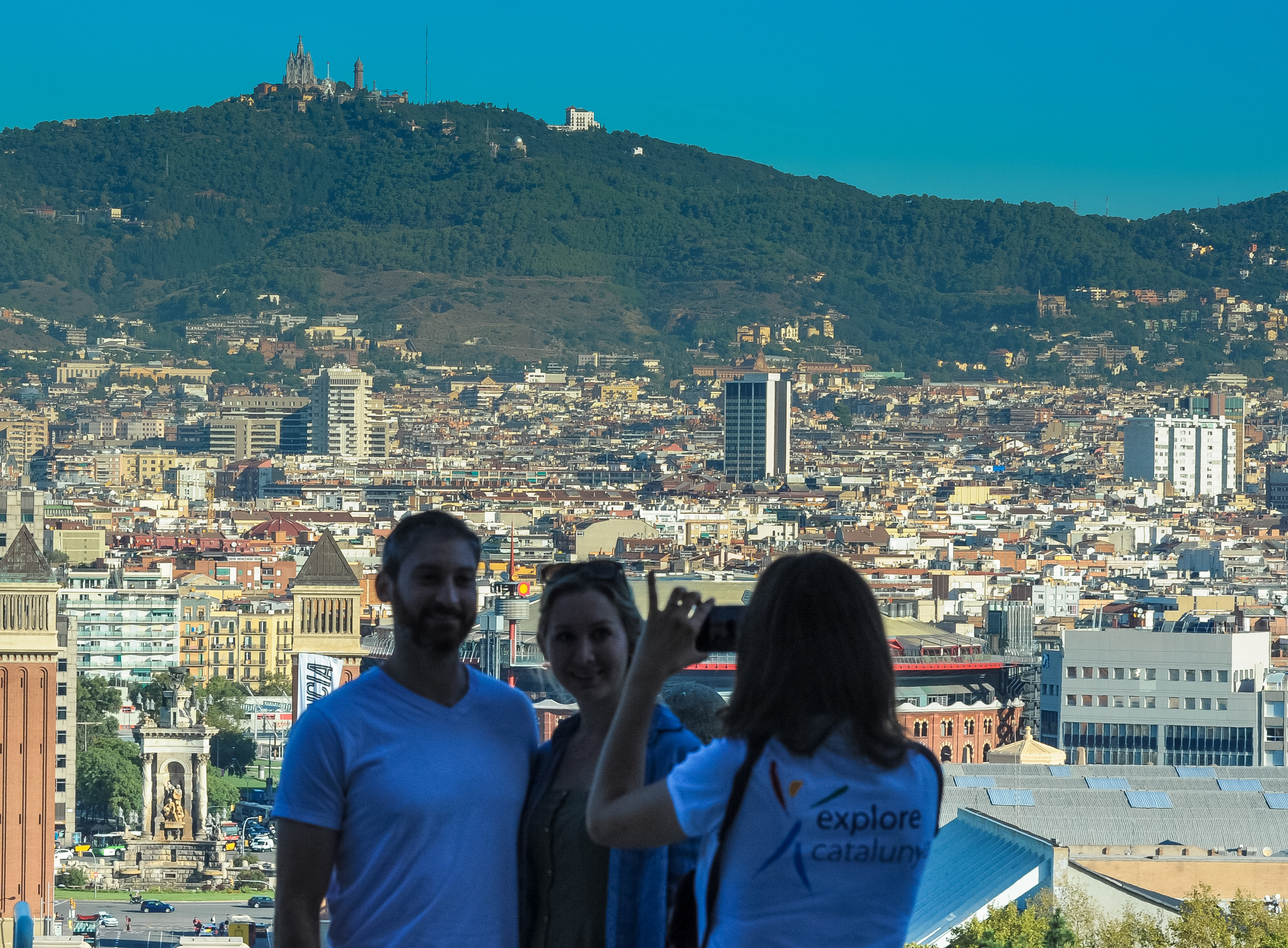 Sagrada Familia 'Skip the Line' & Barcelona Highlights Tour | 8-20 Pax Small Group