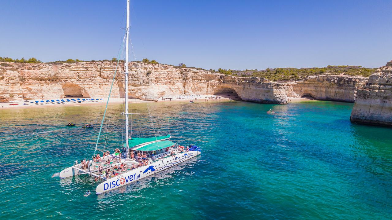 Catamaran Sailing Cruise to Benagil and Carvoeiro: