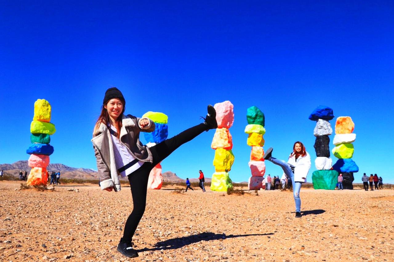 Seven Magic Mountains and Red Rock Canyon Tour
