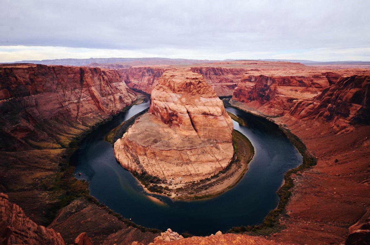 Antelope Canyon Tour from Las Vegas - MaxTour Reservations