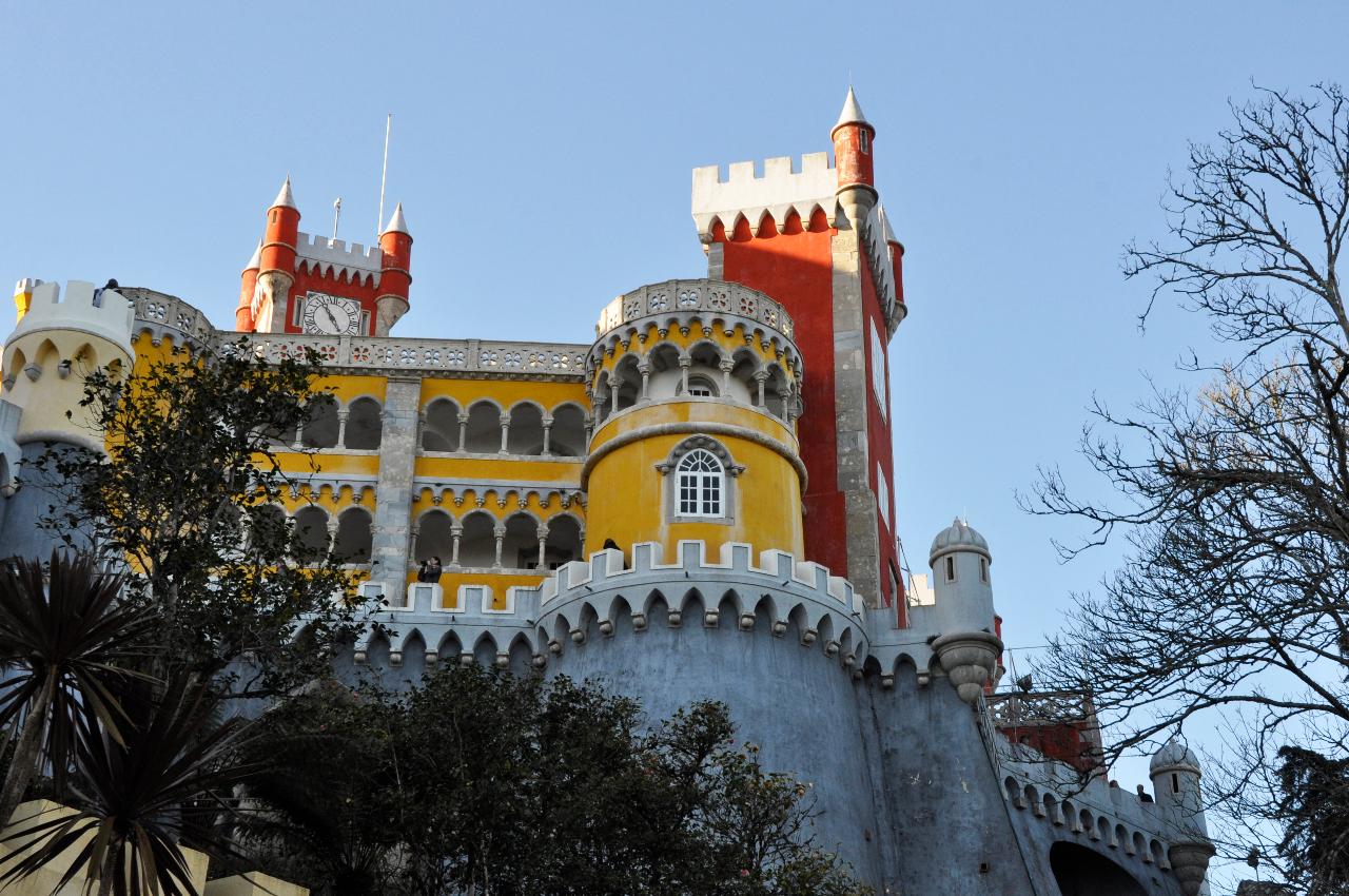 SINTRA WITH PENA PALACE TICKET AND GUIDING VISIT INCLUDED
