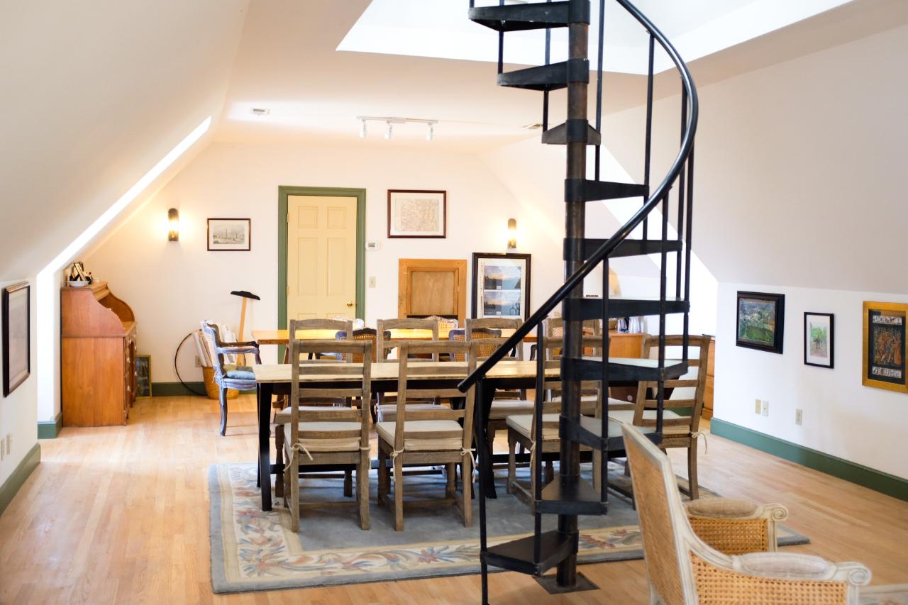 Founder's Tour & Estate Wine Tasting